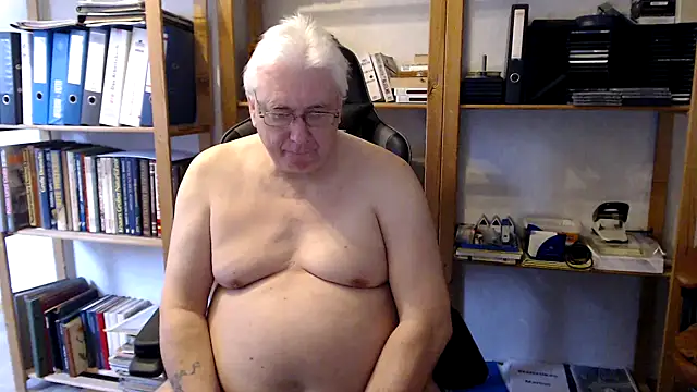 SchwanzhureXXL online show from 1, 2, 2026