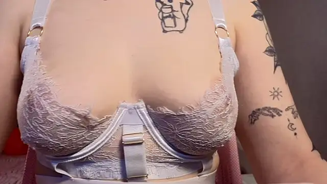 MilenaSaint online show from 2, 3, 2025