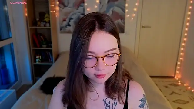 MilenaSaint online show from 20, 4, 2026