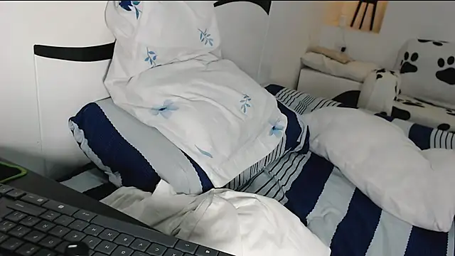 yina-rosse online show from 13, 10, 2025