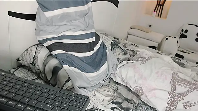 yina-rosse online show from 17, 10, 2025