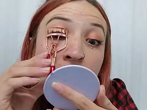 ninaa fox online show from 8, 10, 2025