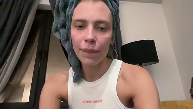 Iris cherry online show from 5, 6, 2026