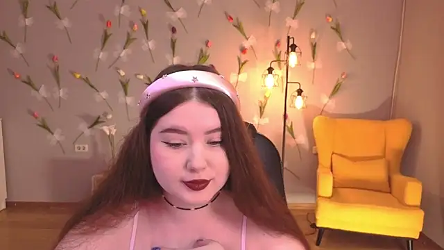 NicoleFoxery online show from 19, 4, 2026