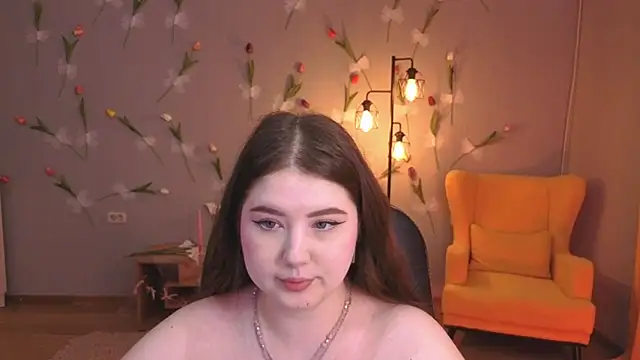 NicoleFoxery online show from 23, 7, 2026