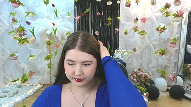 NicoleFoxery online show from 29, 7, 2026