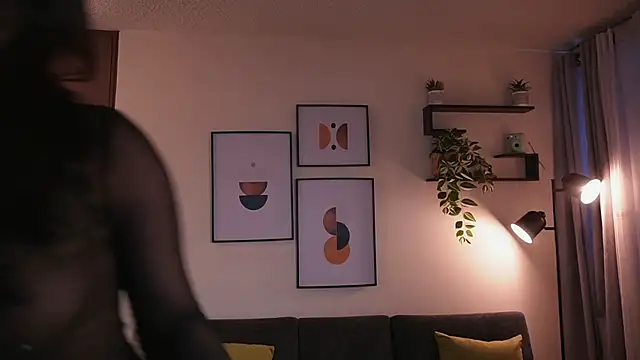 Isabella dior online show from 21, 4, 2026