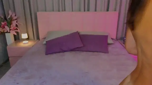 Ariana Petite online show from 16, 7, 2026