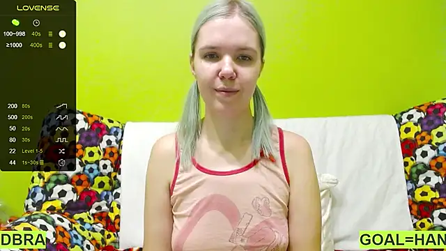 Ultra Meow online show from 13, 2, 2025