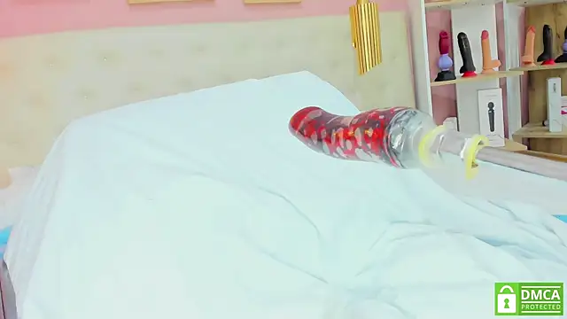 leylla  online show from 27, 4, 2026