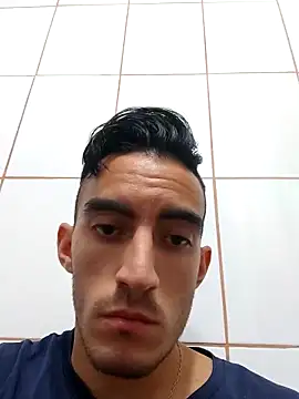 Snapshot of TommyMomentum chatting on 17, 3, 2025 TommyMomentum online show from 17, 3, 2025