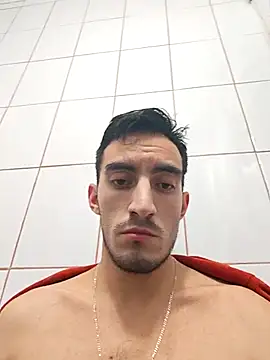 Snapshot of TommyMomentum chatting on 14, 9, 2025 TommyMomentum online show from 14, 9, 2025