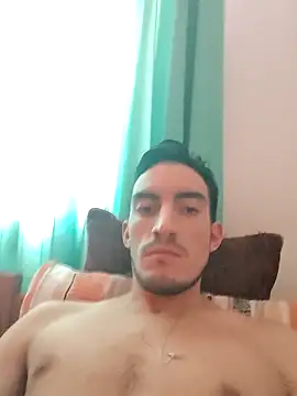 Snapshot of TommyMomentum chatting on 30, 11, 2025 TommyMomentum online show from 30, 11, 2025