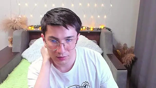 Yumi steve online show from 31, 1, 2025