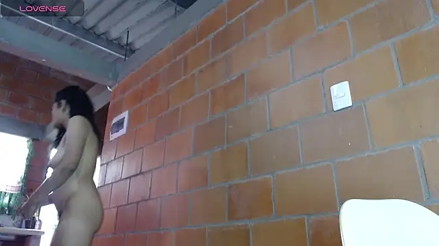 jasminne  online show from 23, 2, 2025