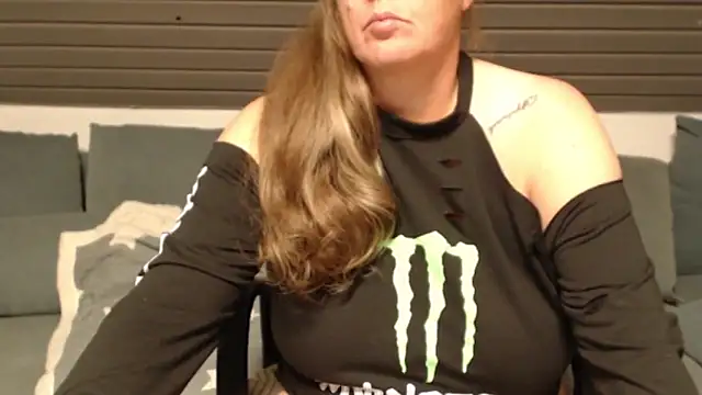 KimMitchelli online show from 17, 9, 2025