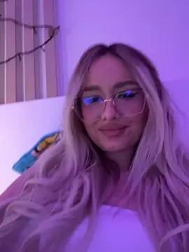 mollyxxx online show from 7, 1, 2025