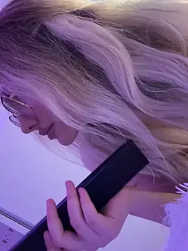 mollyxxx online show from 7, 3, 2025