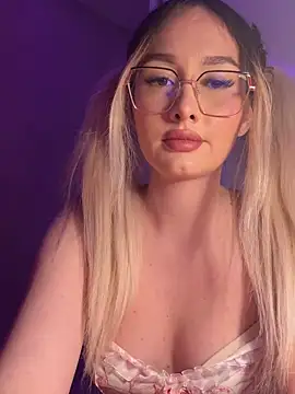 mollyxxx online show from 3, 2, 2026