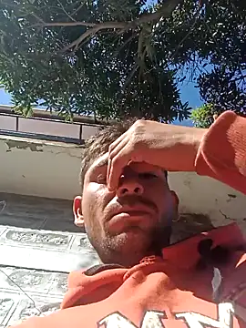 Snapshot of SunnyleoneBG chatting on 10, 12, 2024 SunnyleoneBG online show from 10, 12, 2024