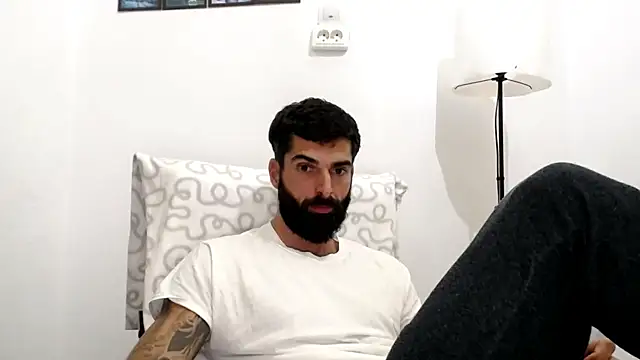 Verycutex online show from 12, 11, 2025