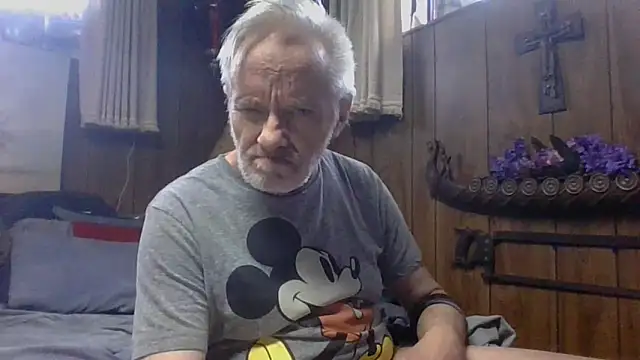 Makowboy online show from 11, 2, 2025