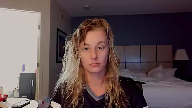 Snapshot of AsiaGoesPro chatting on 18, 9, 2025 AsiaGoesPro online show from 18, 9, 2025