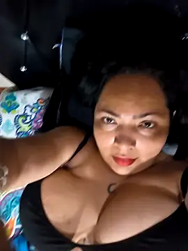 NIKOLE1301 online show from 15, 12, 2025