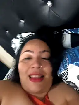 NIKOLE1301 online show from 21, 12, 2025