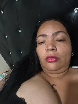 NIKOLE1301 online show from 7, 6, 2026
