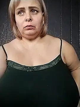 EvaCristal online show from 1, 3, 2025