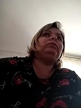 EvaCristal online show from 11, 9, 2025