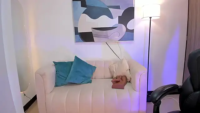 SaraParker  online show from 22, 4, 2026