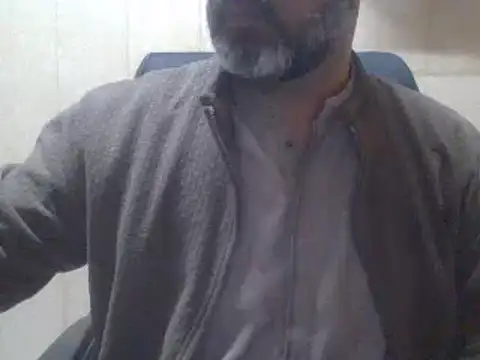 hairymaster95 online show from 10, 1, 2025