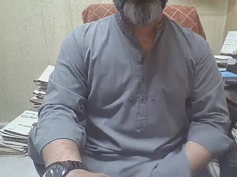 hairymaster95 online show from 8, 10, 2025