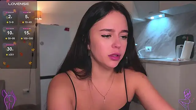 Megan Nilson online show from 28, 12, 2024