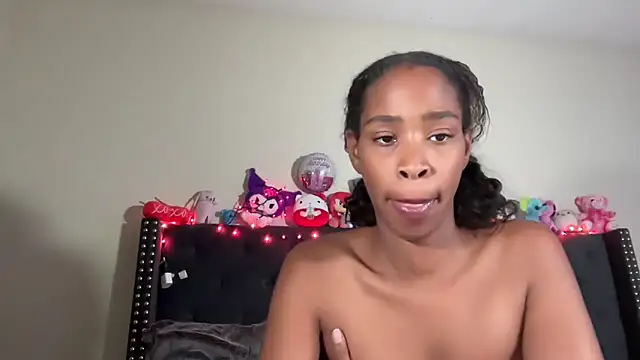 Cum2Charm online show from 27, 10, 2025