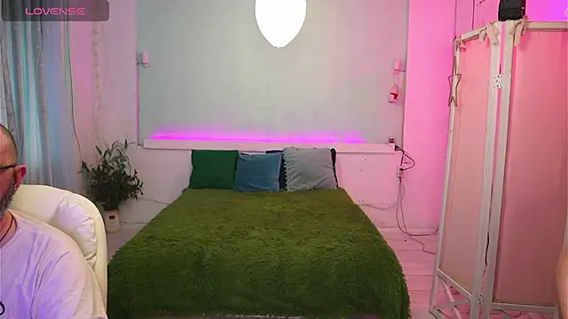 AlisaAleksandr online show from 15, 4, 2026