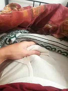 Snapshot of Ummfuss1 chatting on 13, 12, 2024 Ummfuss1 online show from 13, 12, 2024