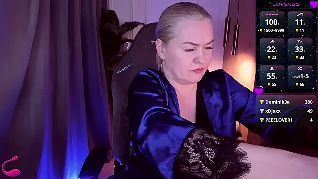 YolandaKiss online show from 26, 2, 2025