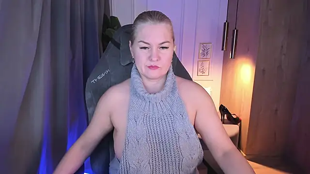 YolandaKiss online show from 27, 2, 2025