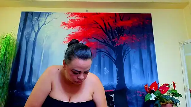 Snapshot of ElizabethEven chatting on 21, 10, 2025 ElizabethEven online show from 21, 10, 2025