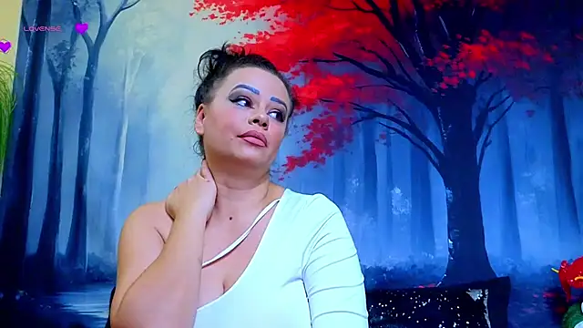 Snapshot of ElizabethEven chatting on 2, 11, 2025 ElizabethEven online show from 2, 11, 2025