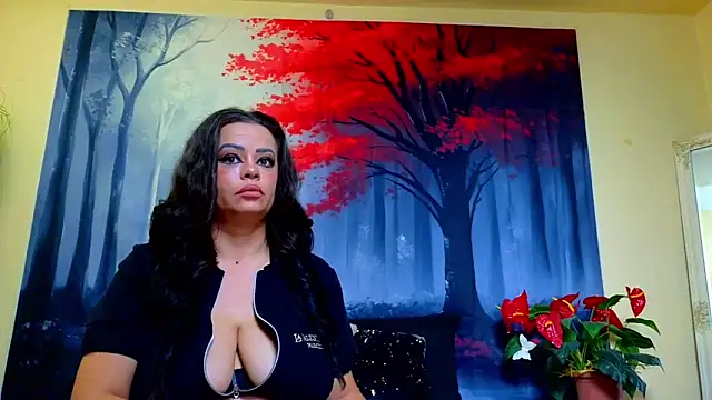 Snapshot of ElizabethEven chatting on 6, 11, 2025 ElizabethEven online show from 6, 11, 2025