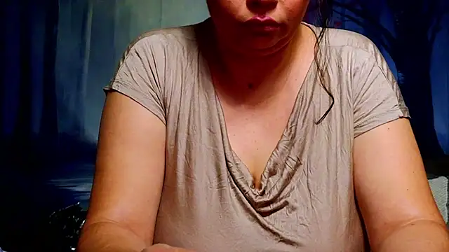 Snapshot of ElizabethEven chatting on 17, 2, 2026 ElizabethEven online show from 17, 2, 2026