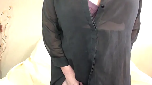 Milf4love50 online show from 19, 3, 2025