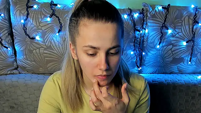 MaggieCake online show from 8, 1, 2026