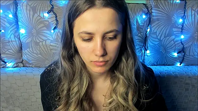 MaggieCake online show from 26, 4, 2026