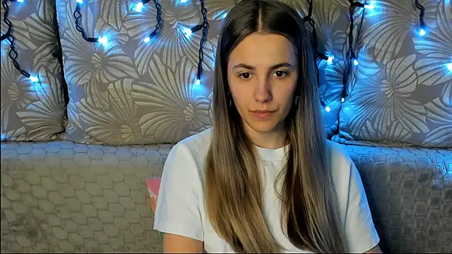 MaggieCake online show from 18, 6, 2026