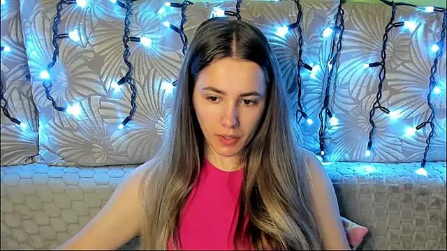 MaggieCake online show from 11, 7, 2026
